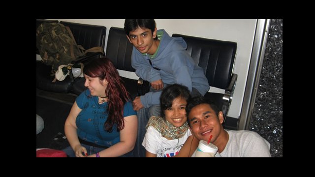 YES alumni at the airport.