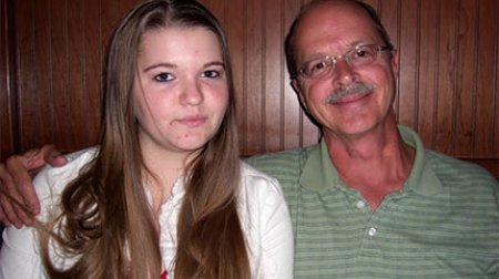 NSLI-Y Participant Alexa S. with her dad.