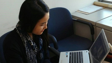 Photo of Se-won Ahn at computer