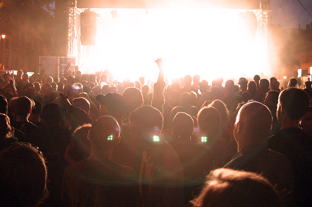 Ozomatli’s outdoor performance in Warsaw, Poland drew large crowds.