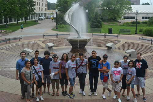 The group visit Creighton University in Nebraska to use the swimming facilities and learn about college life in America.