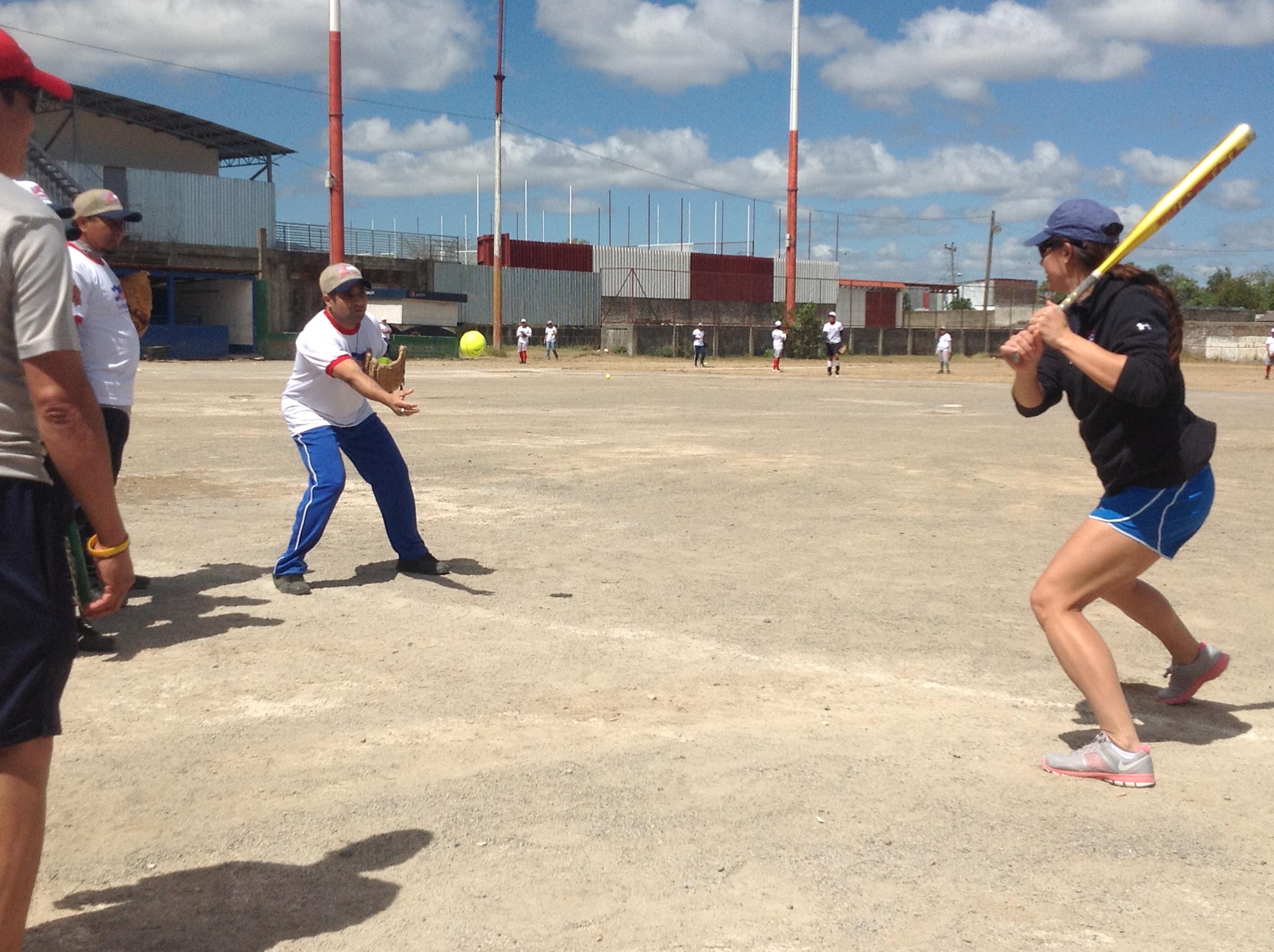 Jessica Mendoza engages in another clinic aimed to share “best” batting practices with coaches.