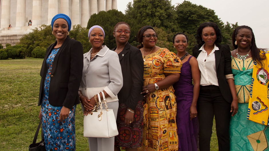 AWEP Women at the Lincoln Memorial