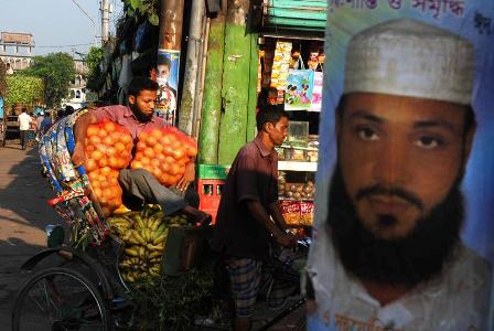 Transporting produce, Saderghat, Old Dhak
