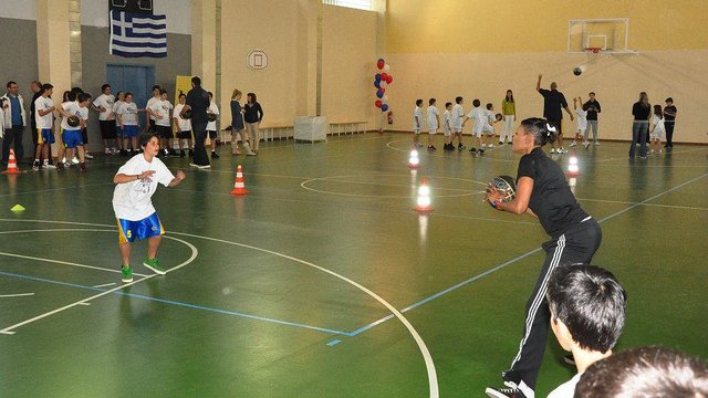 The participants work on skills and drills with Ashley Robinson in Greece.
