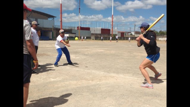 Jessica Mendoza engages in another clinic aimed to share “best” batting practices with coaches.