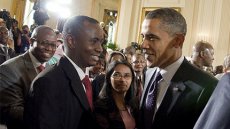 Mundia Paul Hakoola meets U.S. President Barack Obama at the White House