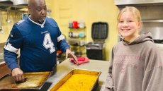 Nika-Charlotte Ahlden